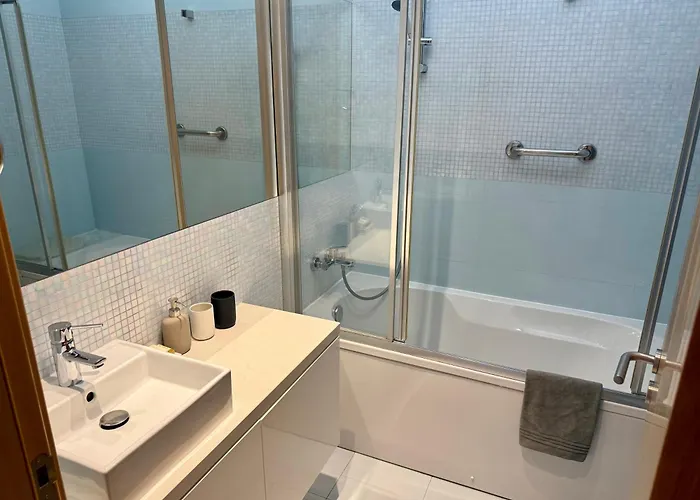 Flor De Amendoeira Garden *